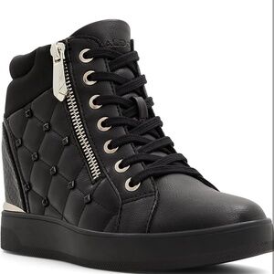 ALDO Sneaker Wedge Womens Size 7 BRAND NEW
